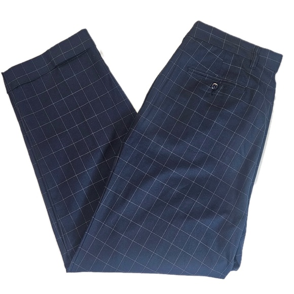 Tommy Hilfiger Pants Mens 36x30 Navy Blue Check Plaid Pleat Front Dress Trousers - Picture 2 of 7
